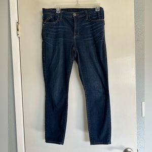 ⚡️5 for $25! Rock & Republic denim with side zipper detail